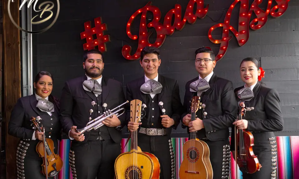 ¿Cuánto cuesta contratar mariachis en Bogotá? Precios actualizados y factores clave