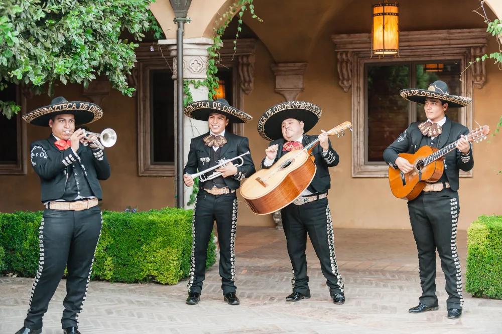 Mariachi Pasión Azteca - Bogotá
