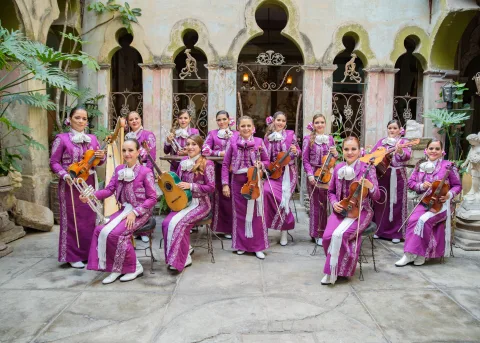 Mariachi Pasión Azteca - Bogotá