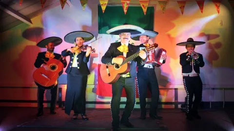 Mariachi Camino Real