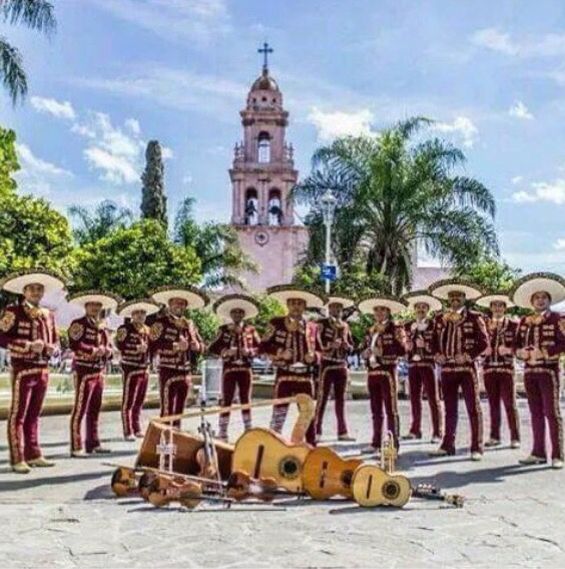 Mariachi Real Jalisco – Serenatas y Shows en Medellín